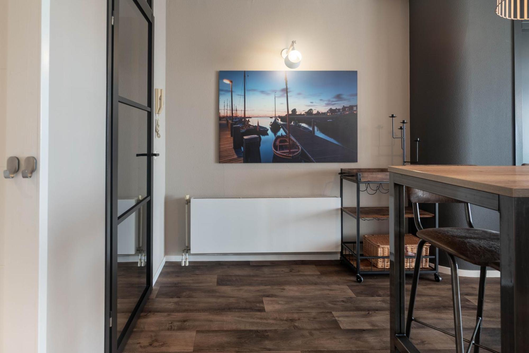 Zuiderzeestate 35, Prachtig Appartement Aan Het Ijsselmeer Makkum Exterior photo