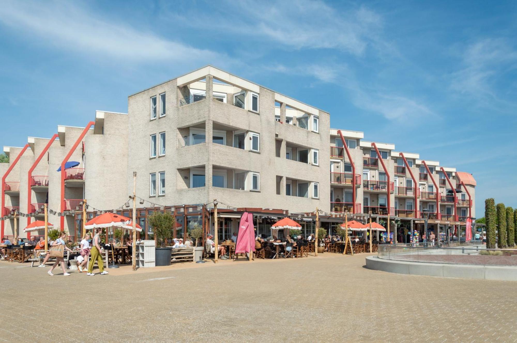 Zuiderzeestate 35, Prachtig Appartement Aan Het Ijsselmeer Makkum Exterior photo