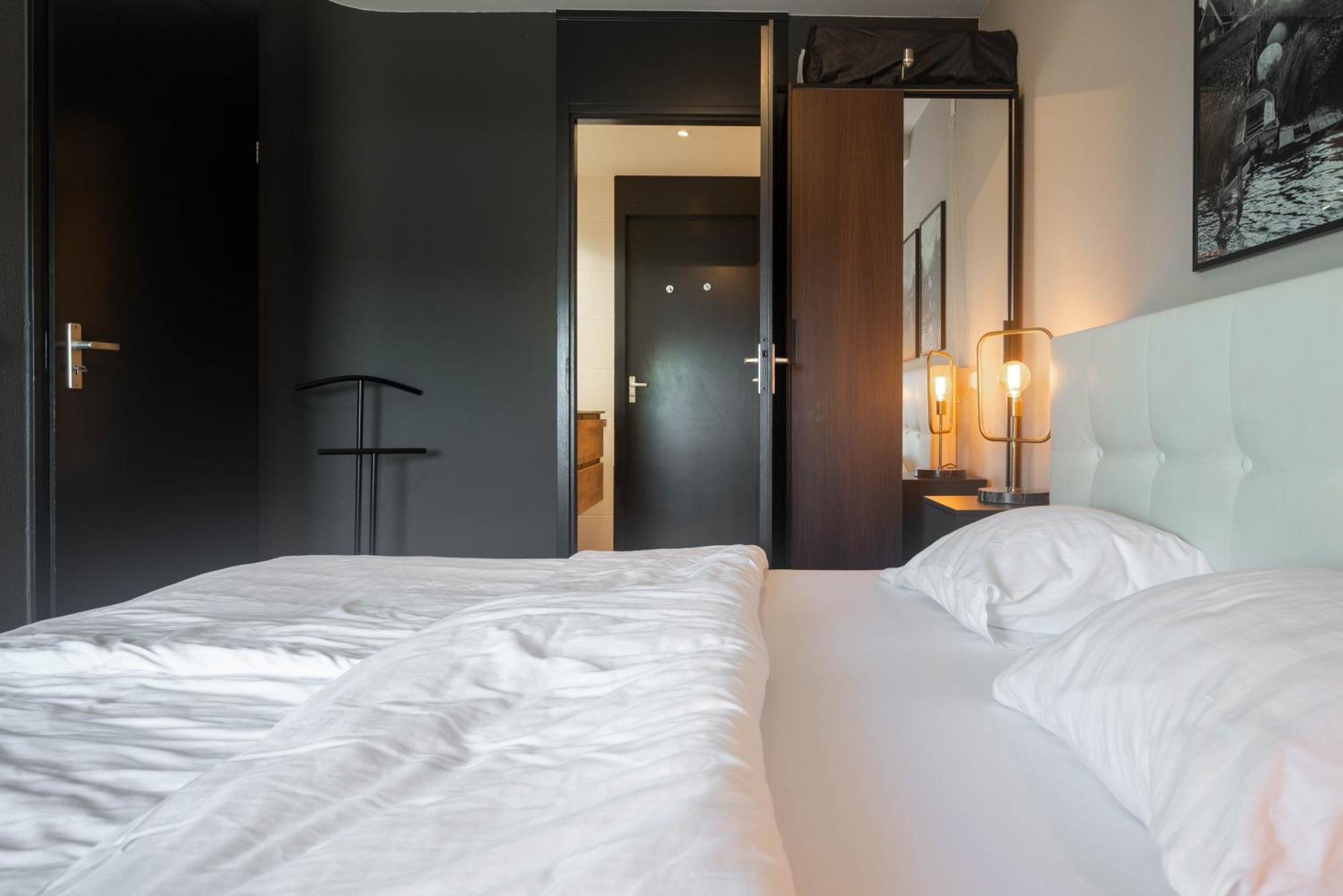 Zuiderzeestate 35, Prachtig Appartement Aan Het Ijsselmeer Makkum Exterior photo