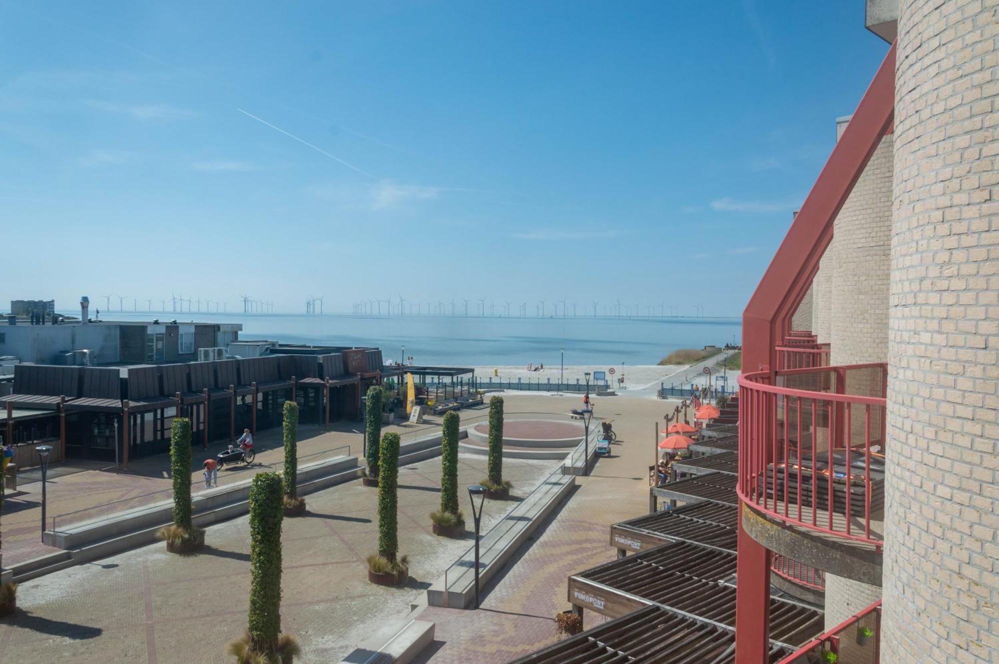 Zuiderzeestate 35, Prachtig Appartement Aan Het Ijsselmeer Makkum Exterior photo